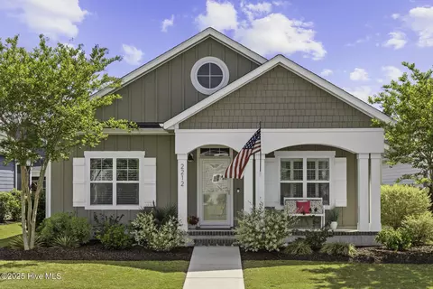 2212 Lakeside Cir, Wilmington, NC 28401