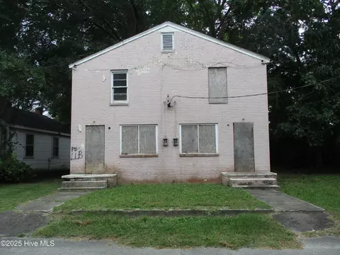 705 E Vernon Ave # 707, Kinston, NC 28501