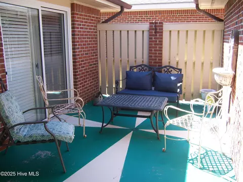 Exterior - 90 Pinehurst Trace Dr, Pinehurst, NC 28374 photo 3 of 8