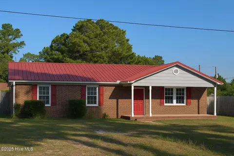 625 Harris Rd, Wilmington, NC 28411