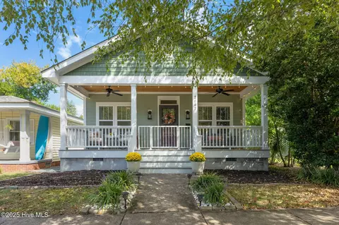 2007 Perry Ave, Wilmington, NC 28403