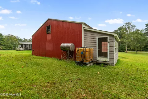 266 Morse Dr, Hubert, NC 28539 photo 6