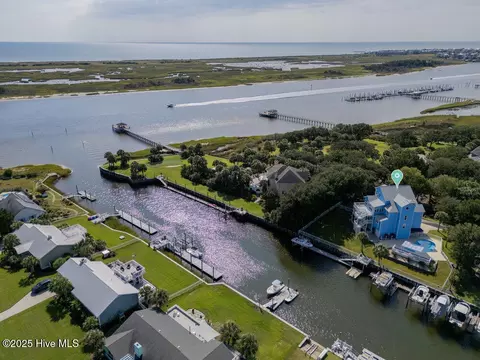 227 Gazebo Ct, Wilmington, NC 28409