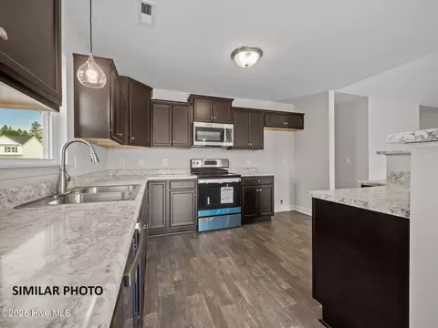 402 Windermere Rd, Hubert, NC 28539 photo 14