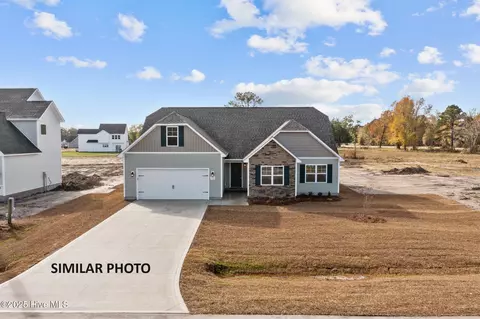 402 Windermere Rd, Hubert, NC 28539 photo 2