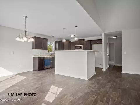 402 Windermere Rd, Hubert, NC 28539 photo 9