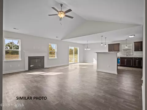 402 Windermere Rd, Hubert, NC 28539 photo 5
