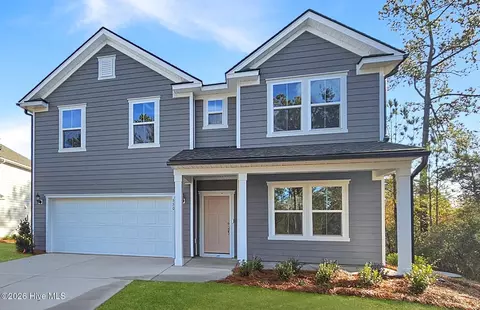 550 Glitter Bay Loop, Shallotte, NC 28470