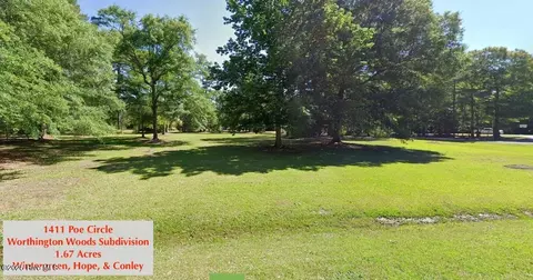 1411 Poe Cir, Greenville, NC 27858