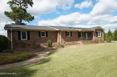 2850 Gurganus Rd, Snow Hill, NC 28580