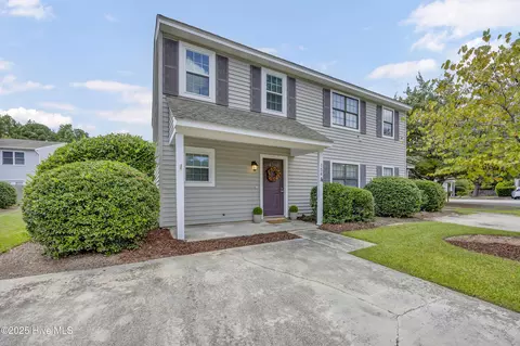 154 Lullwater Dr UNIT A, Wilmington, NC 28403