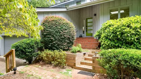 Exterior - 145 Turtle Point Rd, Pinehurst, NC 28374 photo 2 of 8