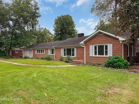 247 Farm Life Ave, Vanceboro, NC 28586
