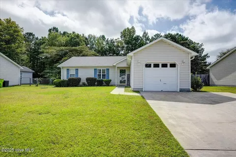 113 Sweet Bay Dr, New Bern, NC 28560