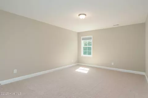 Bedroom - 110 Bridge Point Cir, Cedar Point, NC 28584 photo 3 of 6