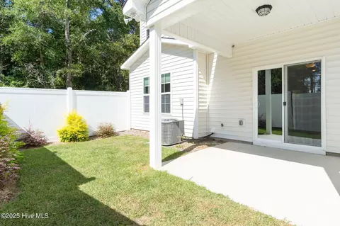Exterior - 110 Bridge Point Cir, Cedar Point, NC 28584 photo 3 of 8