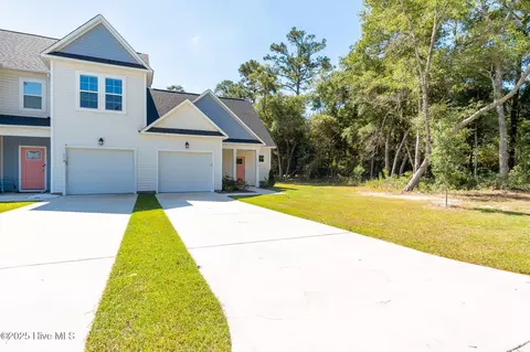 Exterior - 110 Bridge Point Cir, Cedar Point, NC 28584 photo 7 of 8