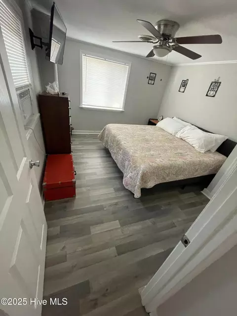 Bedroom - 105 W Avalon Dr, Kill Devil Hills, NC 27948 photo 4 of 4