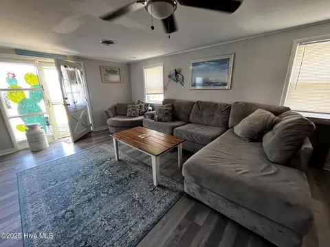 Living - 105 W Avalon Dr, Kill Devil Hills, NC 27948 photo 2 of 3