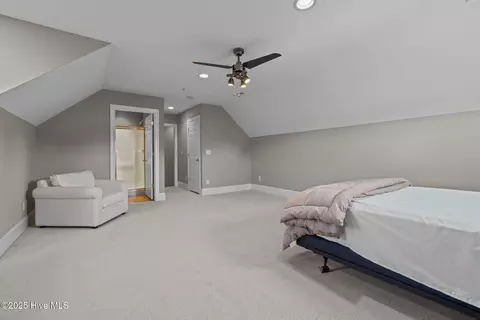 Bedroom - 7 Stanton Cir, Pinehurst, NC 28374 photo 4 of 4