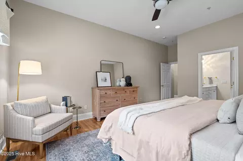 Bedroom - 7 Stanton Cir, Pinehurst, NC 28374 photo 2 of 4