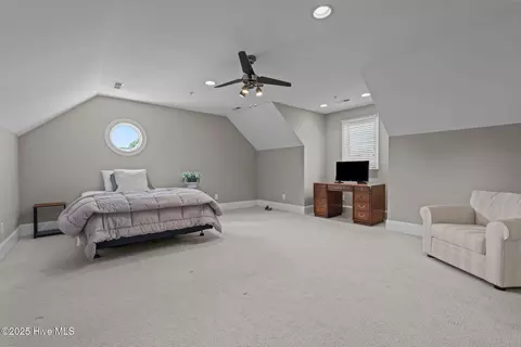 Bedroom - 7 Stanton Cir, Pinehurst, NC 28374 photo 3 of 4