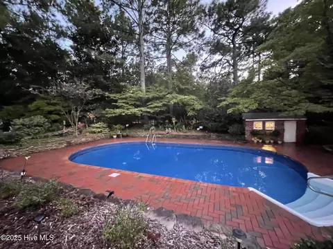 Exterior - 80 Wilson Rd, Pinehurst, NC 28374 photo 14 of 17
