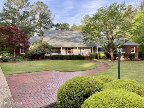 Exterior - 80 Wilson Rd, Pinehurst, NC 28374 photo 4 of 17
