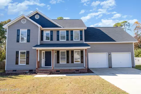 1908 Daphne Cir, Fayetteville, NC 28304