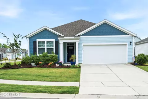 1272 Clendon Cir, Leland, NC 28451