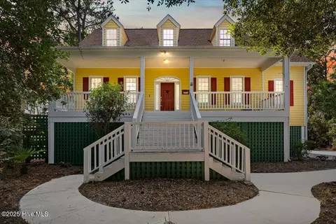 5990 Dutchman Creek Rd, Southport, NC 28461