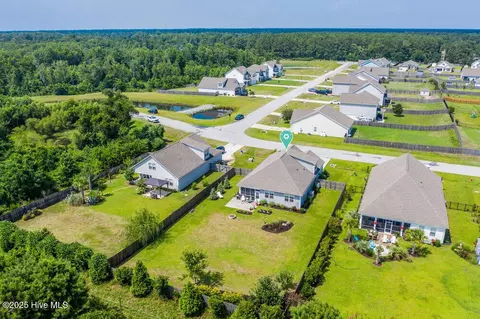 239 Seneca Reef Dr, Hampstead, NC 28443 photo 4
