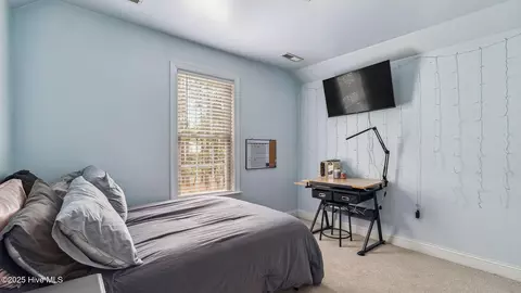 Bedroom - 8 Lodge Pole Ln, Pinehurst, NC 28374 photo 7 of 9
