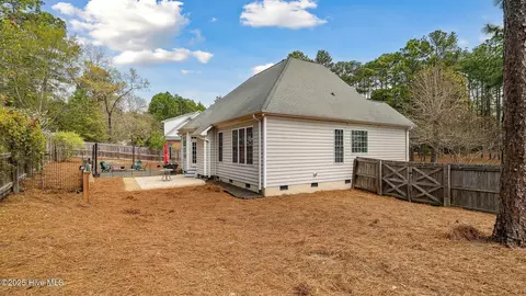 Exterior - 8 Lodge Pole Ln, Pinehurst, NC 28374 photo 7 of 7
