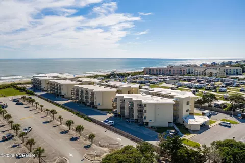 9100 Reed Dr #4305, Emerald Isle, NC 28594