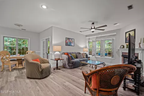 Other - 109 E Sanderling Cir, Hampstead, NC 28443 photo 4 of 13