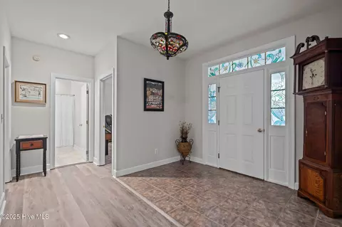 Entry Way - 109 E Sanderling Cir, Hampstead, NC 28443 photo 1 of 1