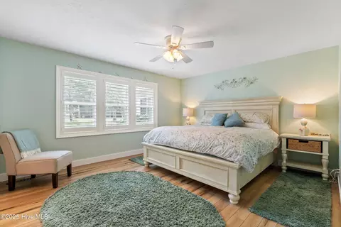 Bedroom - 151 Olde Point Rd, Hampstead, NC 28443 photo 2 of 2