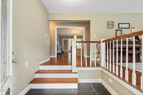 Entry Way - 151 Olde Point Rd, Hampstead, NC 28443 photo 1 of 1