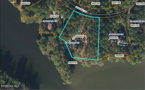 75 Apawamis Cir, Pinehurst, NC 28374 photo 2