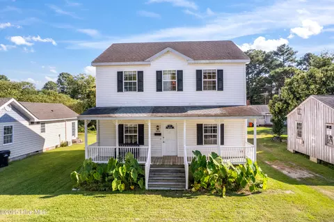 509 Massachusetts Ave, Elizabeth City, NC 27909