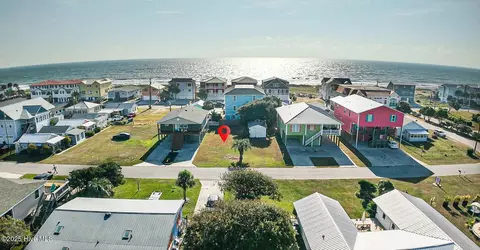 629 S Third Ave, Kure Beach, NC 28449