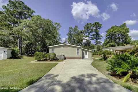 609 Outrigger Ct, Hampstead, NC 28443 photo 24