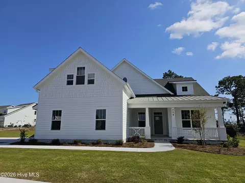 724 Provision Ln, Wilmington, NC 28412