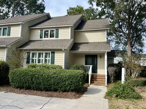 324 Wimbledon Ct, Wilmington, NC 28412
