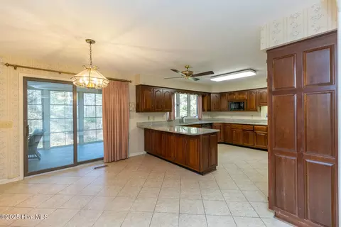 Kitchen - 2 Parson Rd, Pinehurst, NC 28374 photo 4 of 4