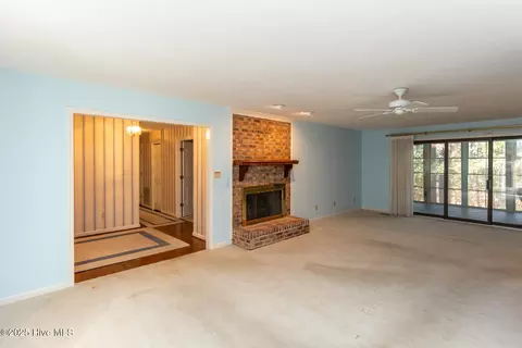 Living - 2 Parson Rd, Pinehurst, NC 28374 photo 3 of 4