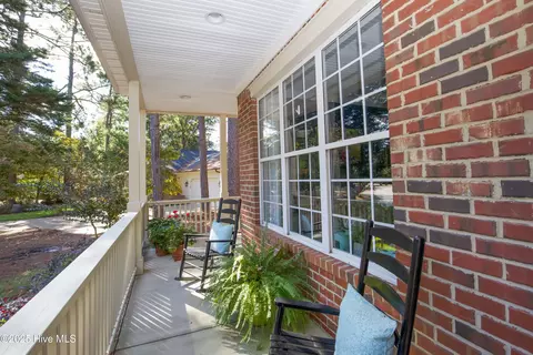 Exterior - 175 Tamarisk Ln, Pinehurst, NC 28374 photo 3 of 11