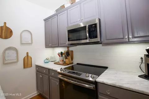 Kitchen - 175 Tamarisk Ln, Pinehurst, NC 28374 photo 6 of 6