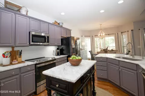 Kitchen - 175 Tamarisk Ln, Pinehurst, NC 28374 photo 4 of 6